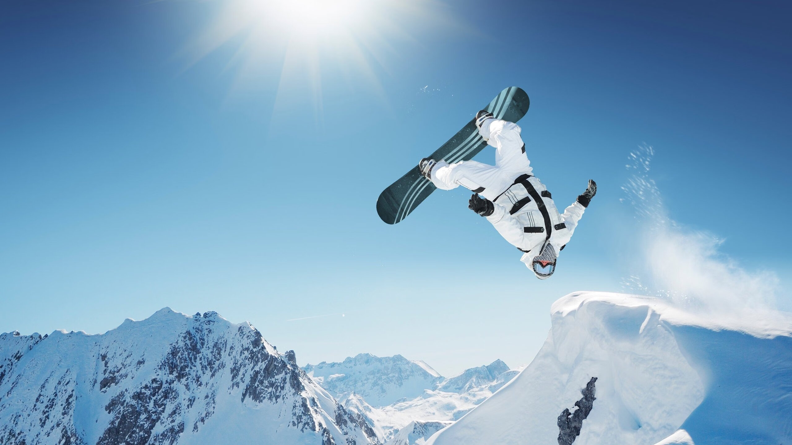 萨拉赫引擎轰鸣，当F1争冠战场的加拿大时刻冲垮乌克兰的战争阴云